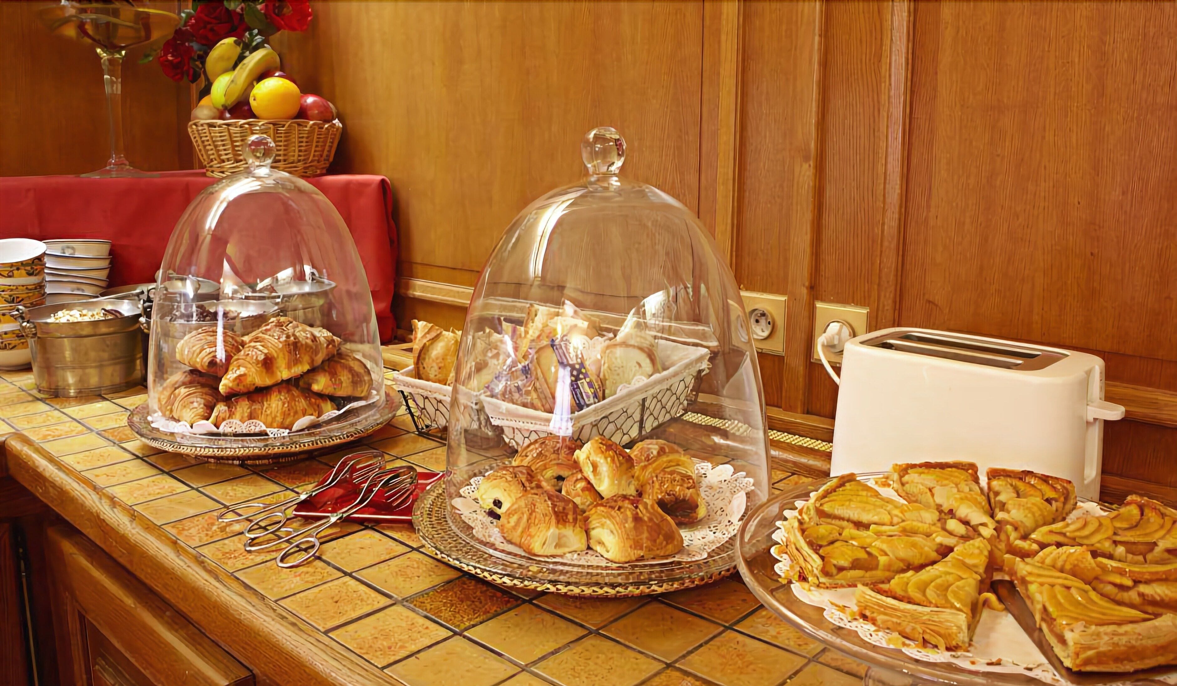 daily buffet breakfast (eur 15 per person)