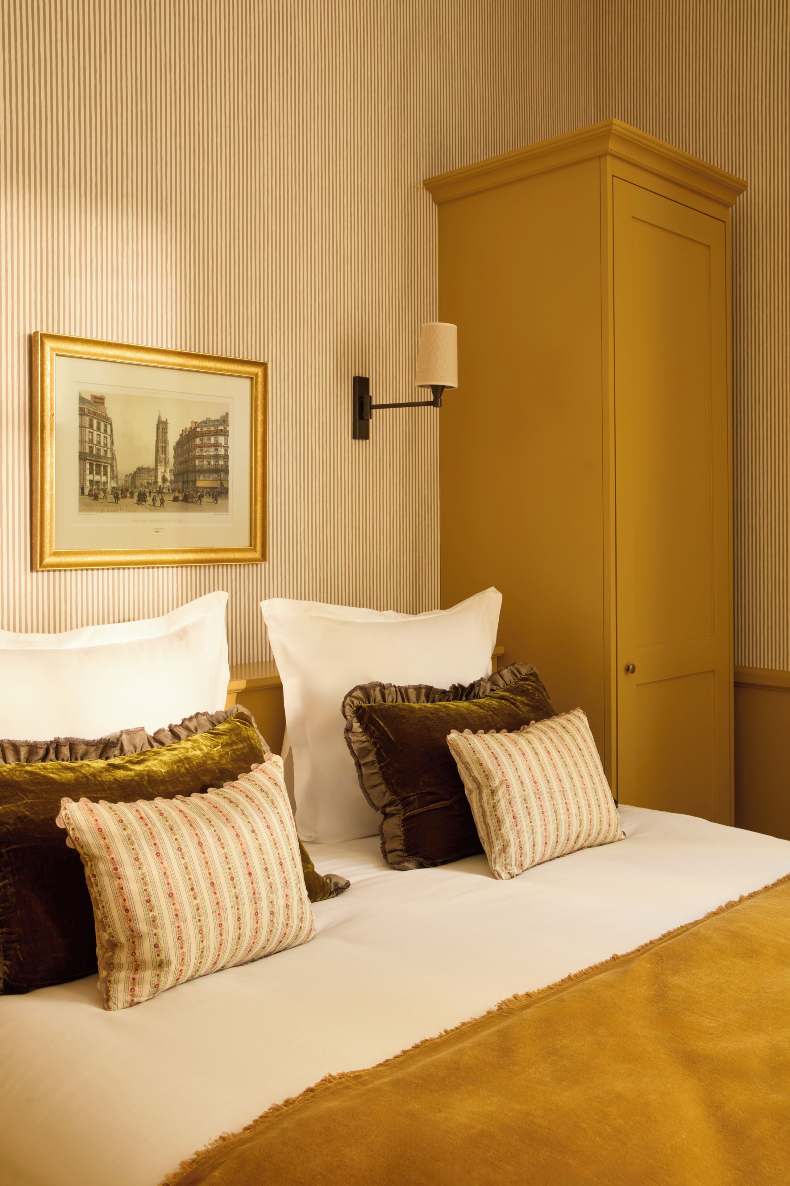 Coffres-forts dans les chambres, Wi-Fi gratuit, draps fournis