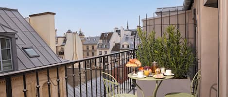 Superior Double Room, Balcony | Terrace/patio