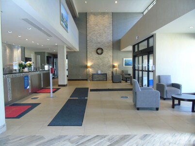 Ramada by Wyndham Belleville Harbourview Conference Centre
