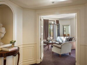 Premium bedding, down comforters, minibar, in-room safe