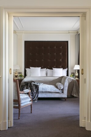 Literie de qualité supérieure, couette en duvet d'oie, minibar