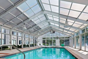 Indoor pool, seasonal outdoor pool, pool loungers