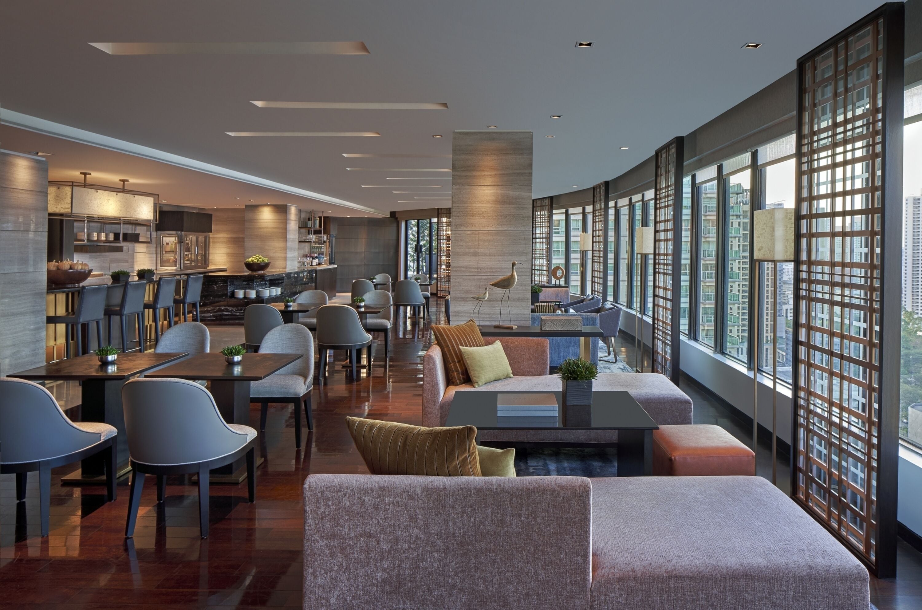 1 bedroom, down duvets, pillow-top beds, minibar