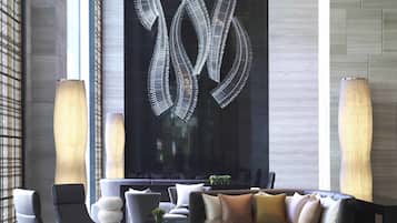 Abre solo algunos días (con vistas a la piscina)