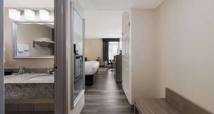 Best Western Hampton Coliseum Inn