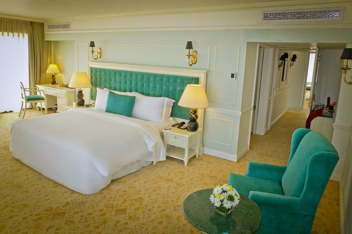 Presidential Suite, 1 King Bed, Harbour View, Executive Level
