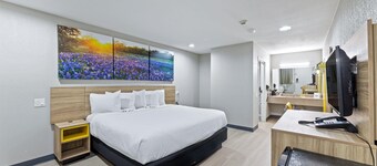 Days Inn by Wyndham McKinney