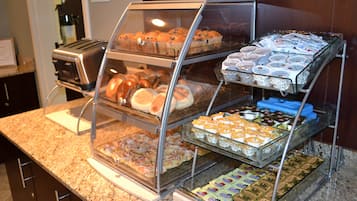 Free daily buffet breakfast