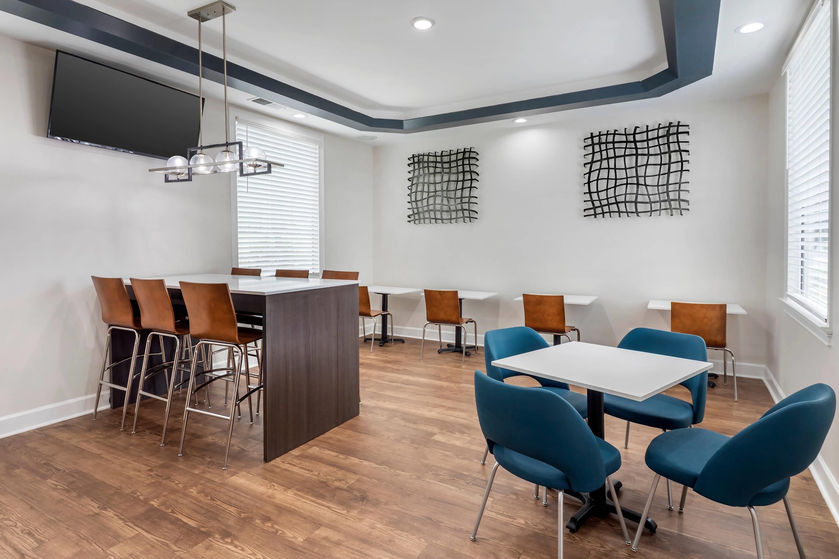 Free daily self-serve breakfast