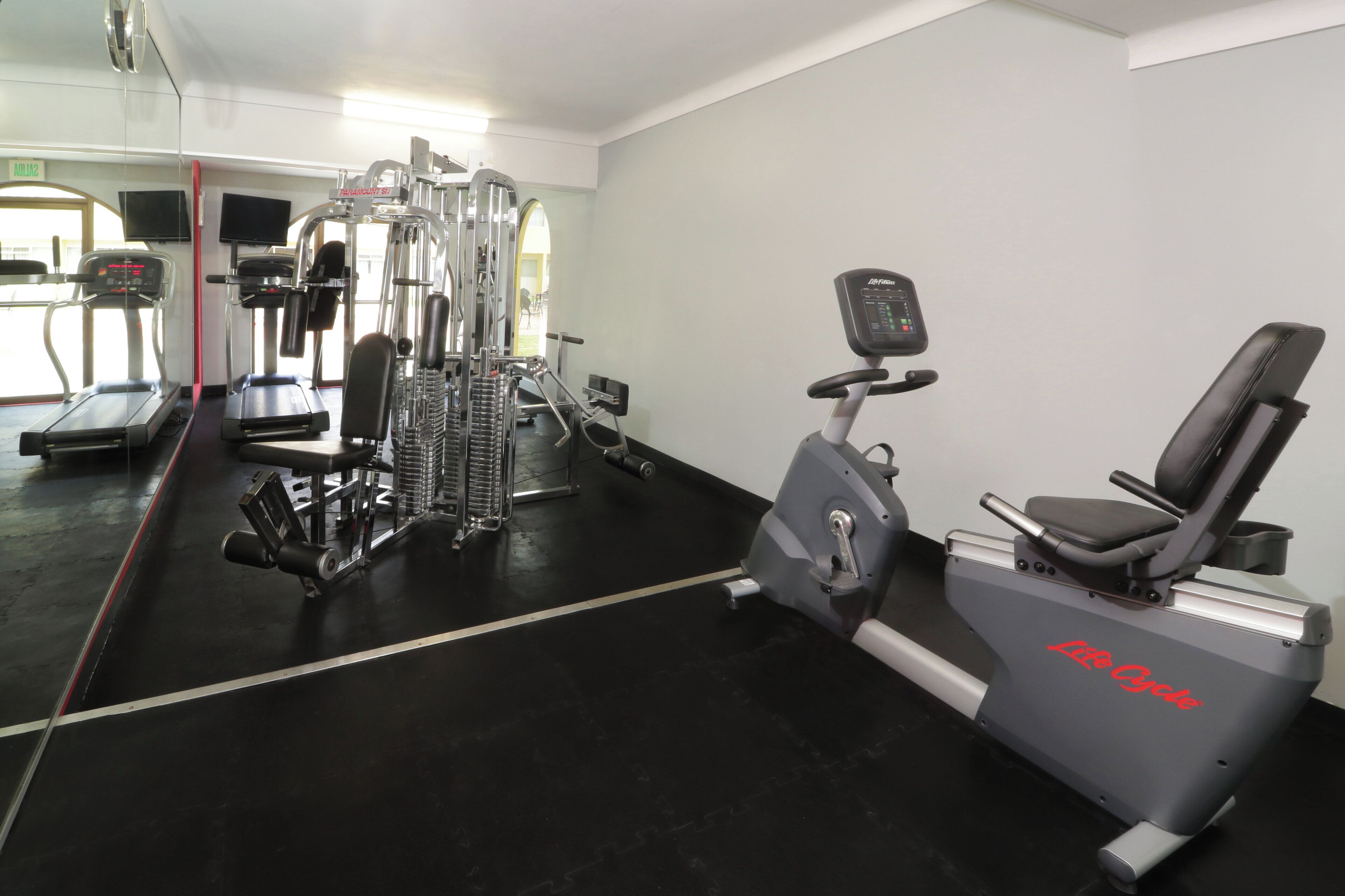 Photo - Holiday Inn Monterrey Norte, An Ihg