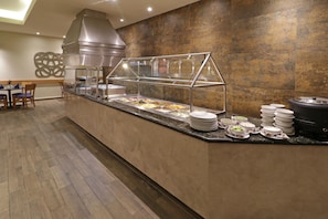 Tägliches Frühstücksbuffet (220 MXN pro Person)