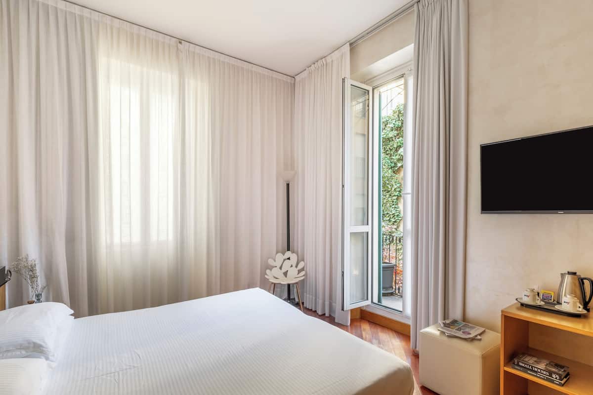 Standard Double or Twin Room (gym access)