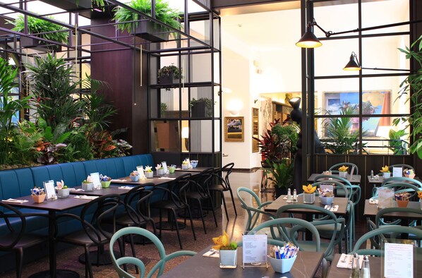 Daily buffet breakfast (EUR 12 per person)