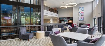 Holiday Inn Chicago Nw Crystal Lk Conv Ctr by IHG