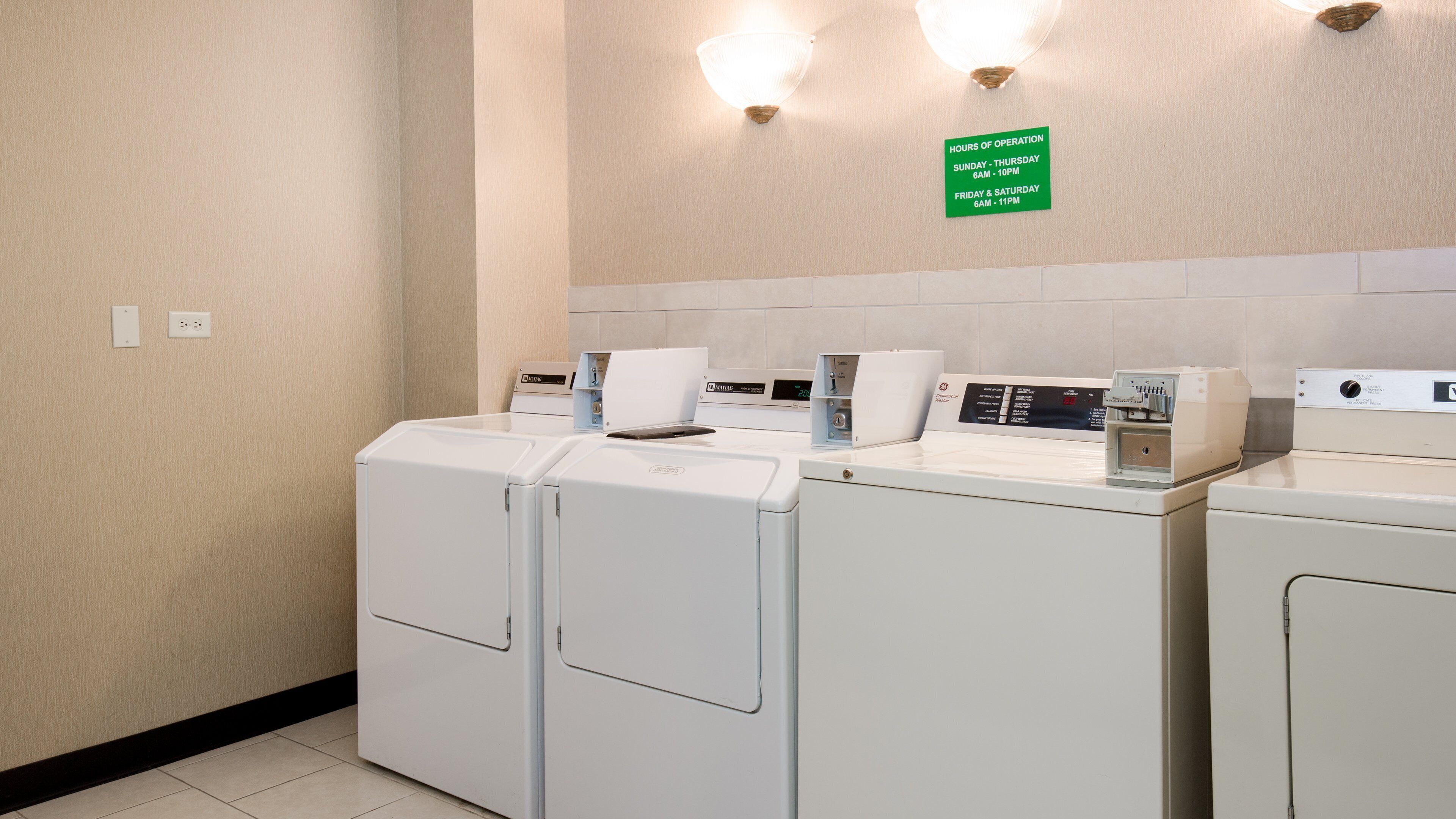 Foto - Holiday Inn Chicago Nw Crystal Lk Conv Ctr by IHG