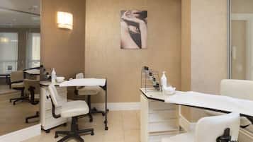 Sauna, body treatments, aromatherapy, body wraps, body scrubs, facials