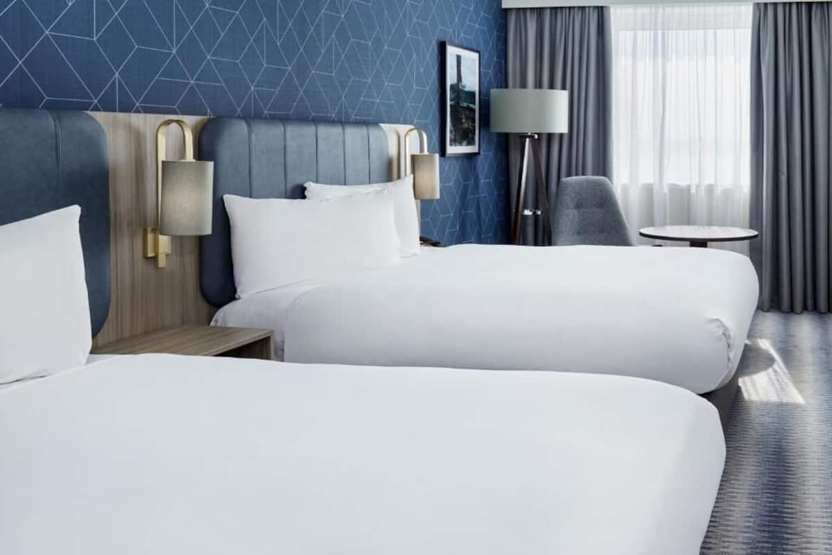 Standard-Dreibettzimmer | 1 Schlafzimmer, Allergikerbettwaren, Zimmersafe, Schreibtisch