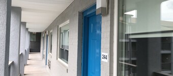 Red Lion Inn & Suites Nashville Airport