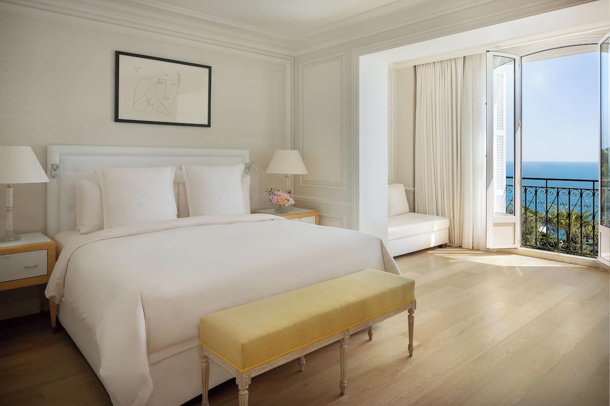 Suite, 1 cama King size (Cap-Ferrat) | Sábanas de algodón egipcio y ropa de cama de alta calidad