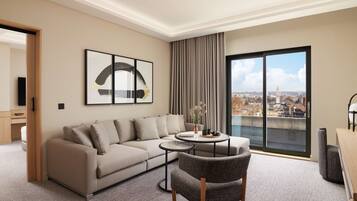 Saijoukai Suite | Living area | Smart TV