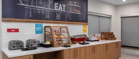 Free daily buffet breakfast