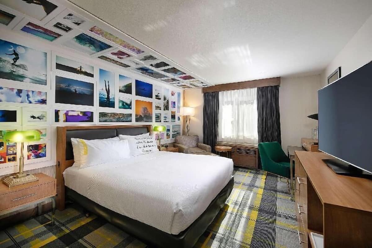 Premium bedding, pillow-top beds, in-room safe, desk