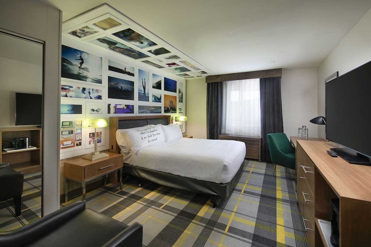 Premium bedding, pillow-top beds, in-room safe, desk