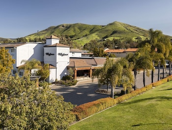 The Wayfarer San Luis Obispo, Tapestry Collection by Hilton