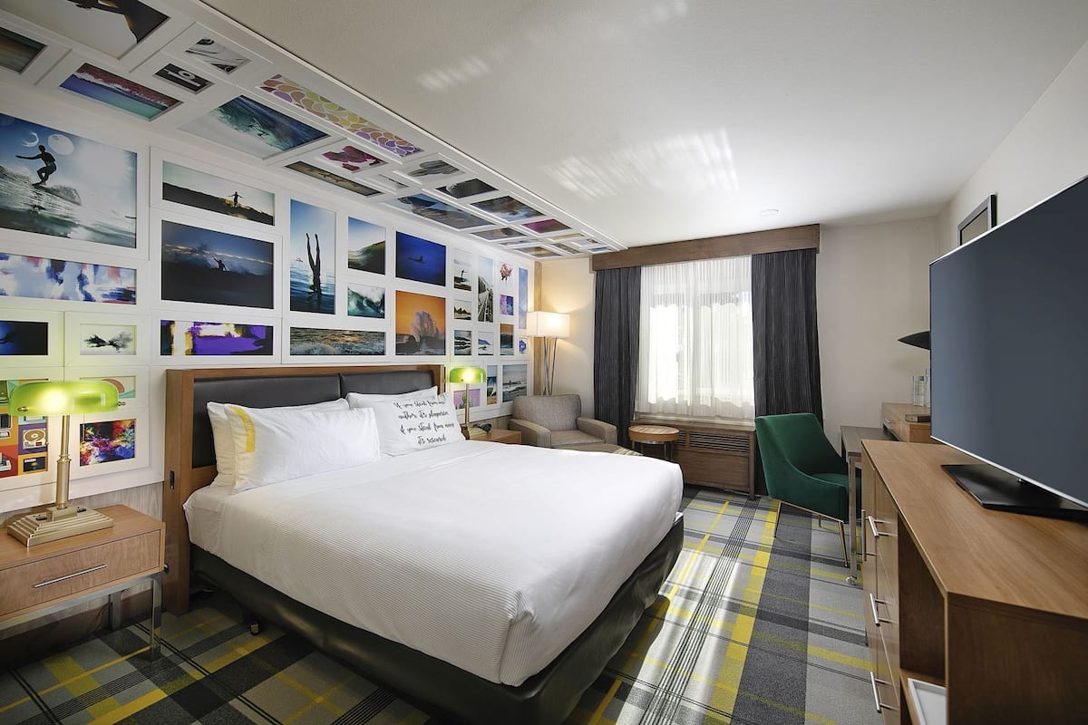 Premium bedding, pillow-top beds, in-room safe, desk