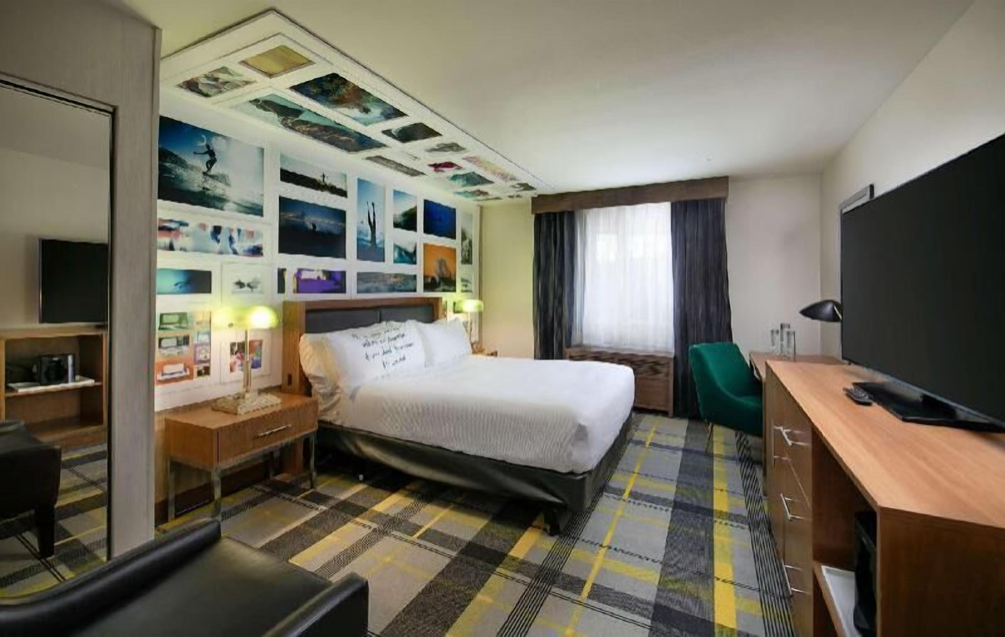 Premium bedding, pillow-top beds, in-room safe, desk