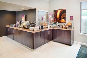 Free daily buffet breakfast 