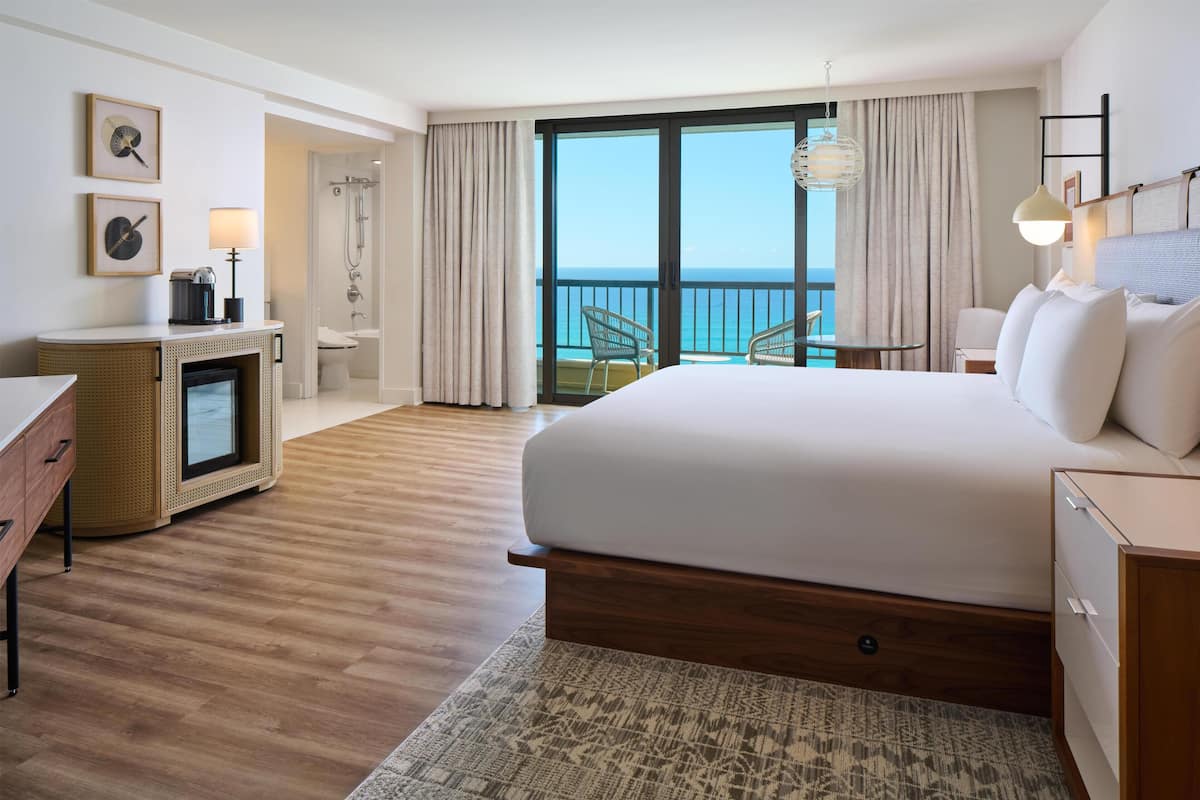 Suite, 1 Bedroom, Oceanfront | Premium bedding, in-room safe, desk, laptop workspace