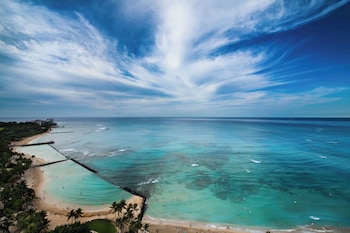 On the beach, beach towels at Hyatt Regency Waikiki Beach Resort & Spa