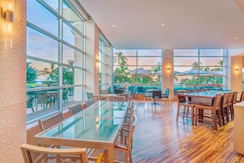 Executive lounge at Hyatt Regency Waikiki Beach Resort & Spa