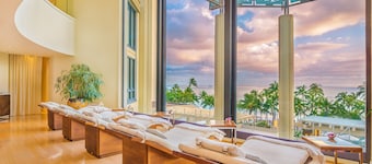 Hyatt Regency Waikiki Beach Resort & Spa