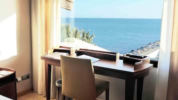 1 bedroom, minibar, in-room safe, individually decorated