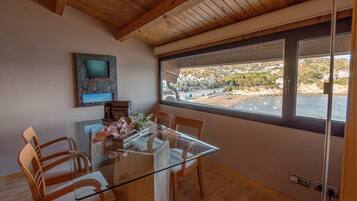 Superior Suite, 1 King Bed, Hot Tub, Sea View | View from room