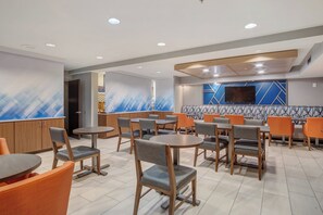 Free buffet breakfast