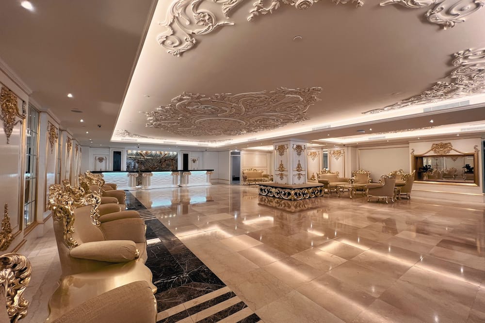 Puteri Wing, Riverside Majestic Hotel