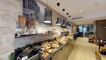 Daily buffet breakfast (EUR 15 per person)