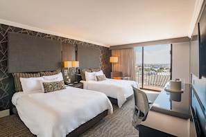 Premium bedding, in-room safe, desk, blackout drapes