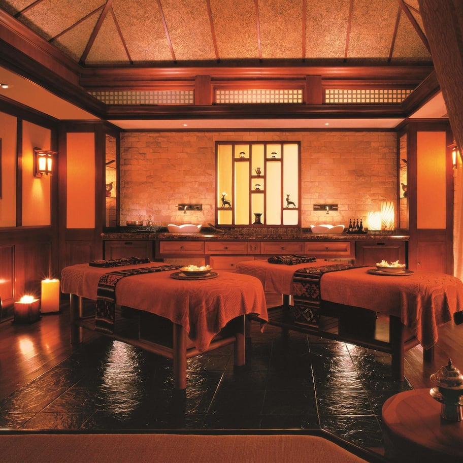 Çiftler için bakım odaları, vücut bakımı, su bakımı, aromaterapi