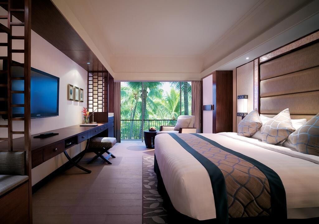 Minibar, in-room safe, desk, blackout drapes