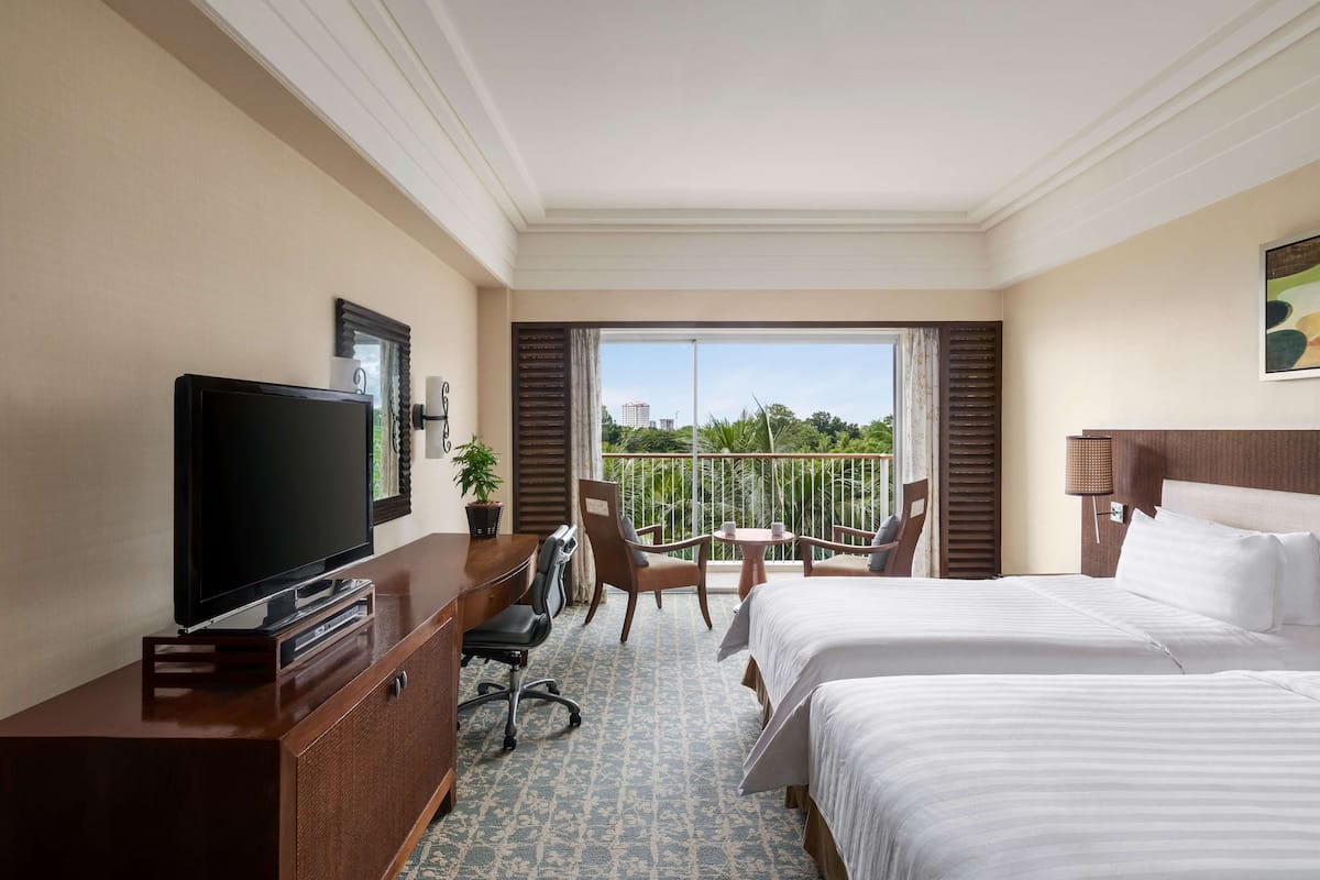 Minibar, in-room safe, desk, blackout drapes