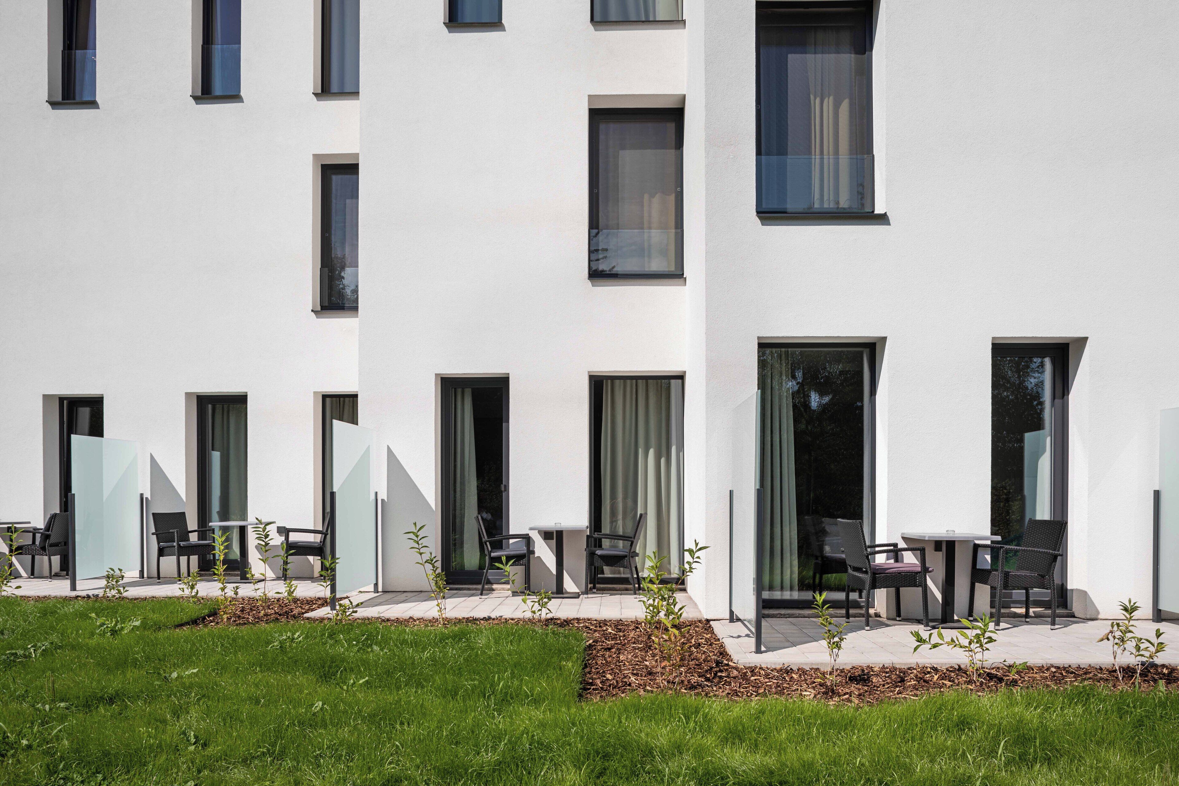 depandance double room with garden annexe building | terrace/patio