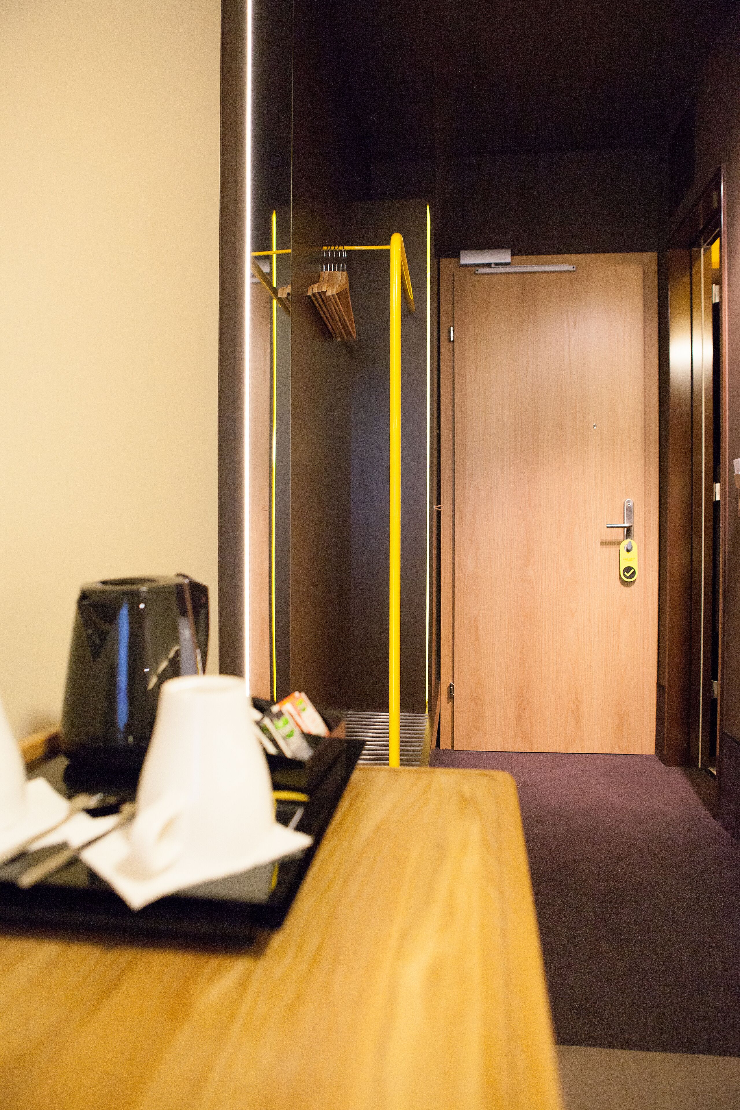 1 bedroom, hypo-allergenic bedding, minibar, in-room safe