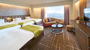 1 bedroom, down comforters, minibar, in-room safe