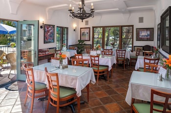 Dining at The Eagle Inn