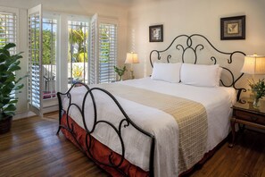 Santa barbara casita | In-room safe, individually decorated, individually furnished, desk - The Eagle Inn (Santa Barbara)